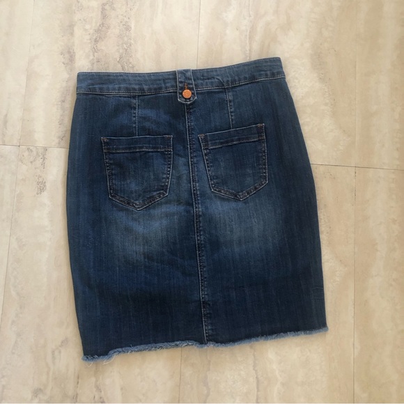 Denim Mini Pencil Button Up Skirt SOLD Design Lab Size 26 - Picture 5 of 7
